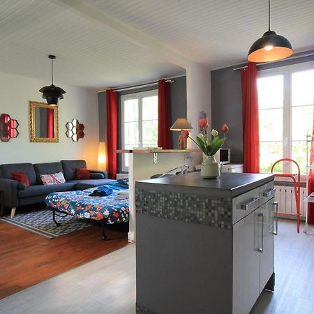 Disponible - Appartement Entier - Ligne H 15Mn Paris-Gare Du Nord, Parking Rue Gratuit, 4 Pers, Station De Train En Face Toutes Les 15Mn, Hippodrome, Cdfas, Universite, Borne Electrique, 1Er Etage Eaubonne Exteriör bild