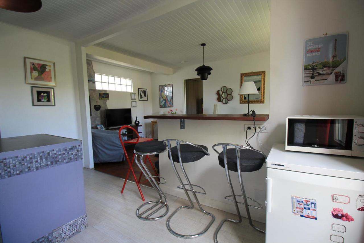 Disponible - Appartement Entier - Ligne H 15Mn Paris-Gare Du Nord, Parking Rue Gratuit, 4 Pers, Station De Train En Face Toutes Les 15Mn, Hippodrome, Cdfas, Universite, Borne Electrique, 1Er Etage Eaubonne Exteriör bild