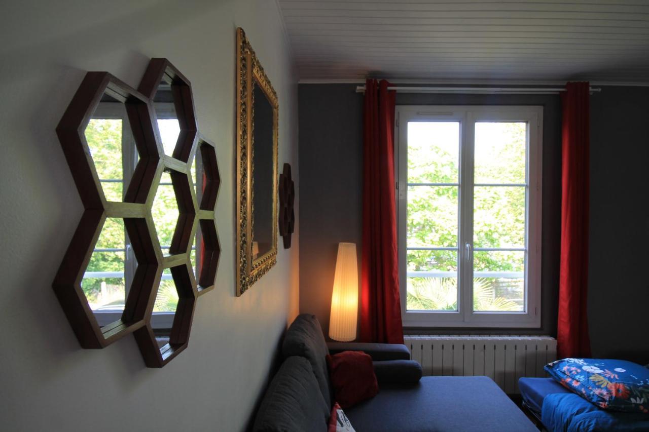 Disponible - Appartement Entier - Ligne H 15Mn Paris-Gare Du Nord, Parking Rue Gratuit, 4 Pers, Station De Train En Face Toutes Les 15Mn, Hippodrome, Cdfas, Universite, Borne Electrique, 1Er Etage Eaubonne Exteriör bild