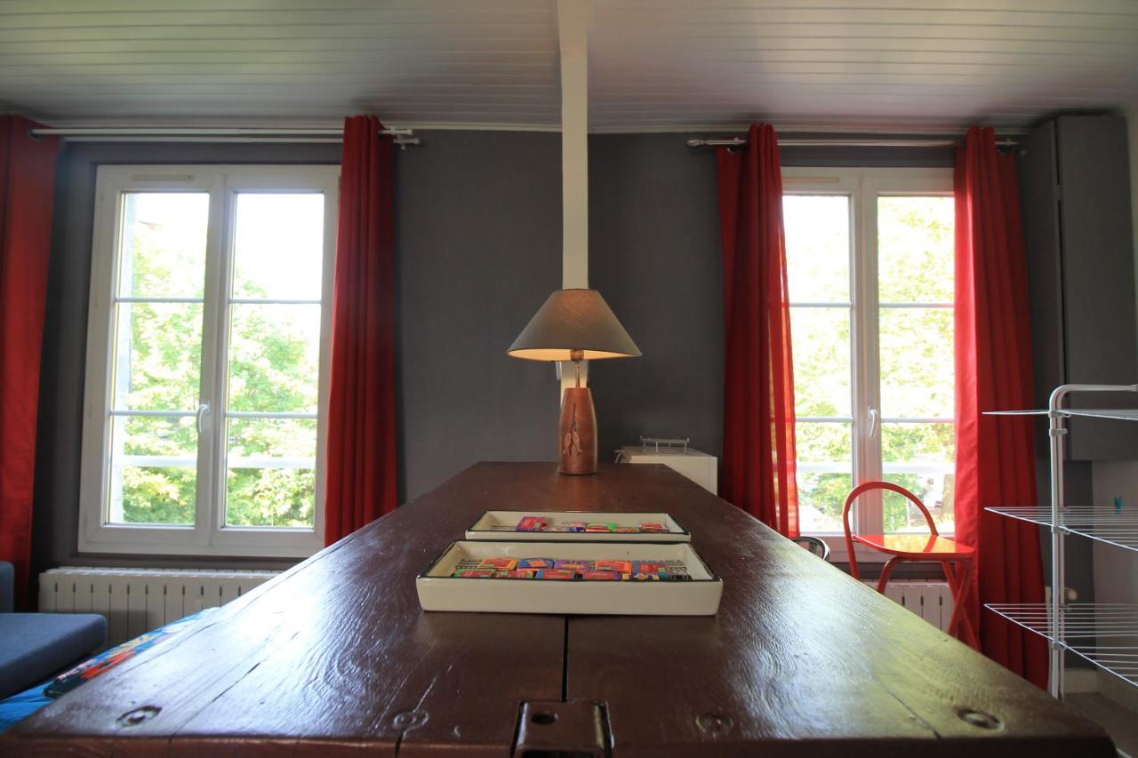 Disponible - Appartement Entier - Ligne H 15Mn Paris-Gare Du Nord, Parking Rue Gratuit, 4 Pers, Station De Train En Face Toutes Les 15Mn, Hippodrome, Cdfas, Universite, Borne Electrique, 1Er Etage Eaubonne Exteriör bild