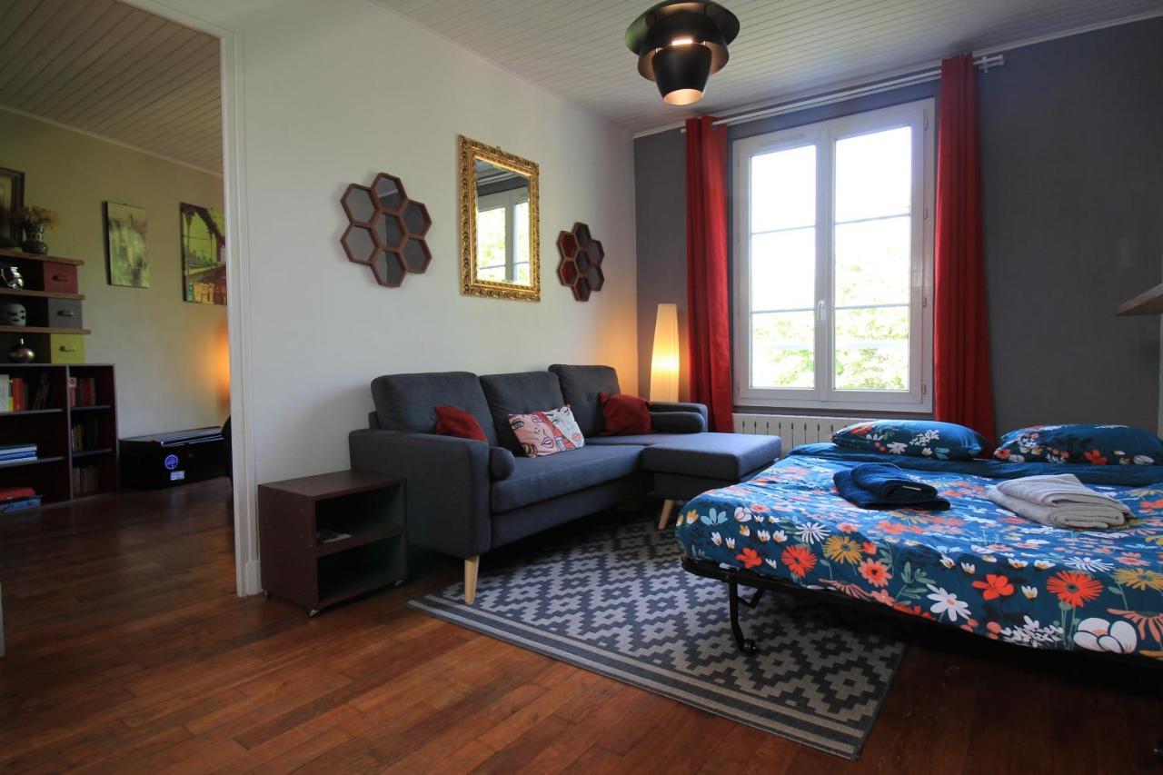 Disponible - Appartement Entier - Ligne H 15Mn Paris-Gare Du Nord, Parking Rue Gratuit, 4 Pers, Station De Train En Face Toutes Les 15Mn, Hippodrome, Cdfas, Universite, Borne Electrique, 1Er Etage Eaubonne Exteriör bild