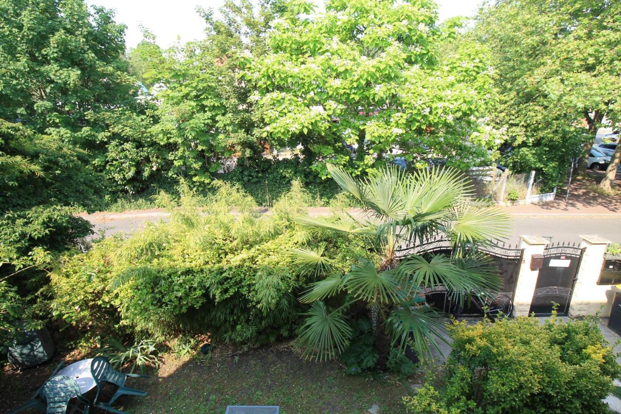 Disponible - Appartement Entier - Ligne H 15Mn Paris-Gare Du Nord, Parking Rue Gratuit, 4 Pers, Station De Train En Face Toutes Les 15Mn, Hippodrome, Cdfas, Universite, Borne Electrique, 1Er Etage Eaubonne Exteriör bild